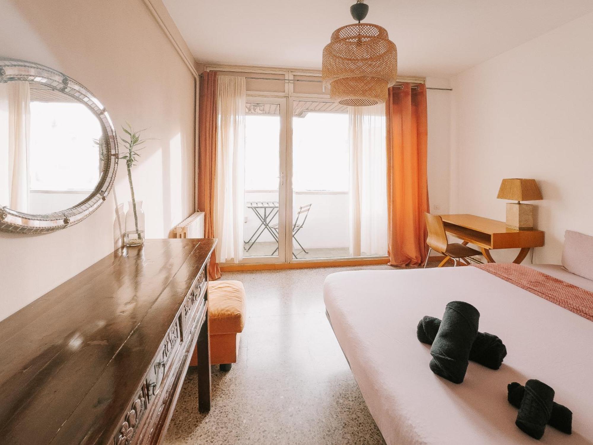 ברצלונה Lovely Rooms In Shared Apartment Gracia Neighborhood מראה חיצוני תמונה