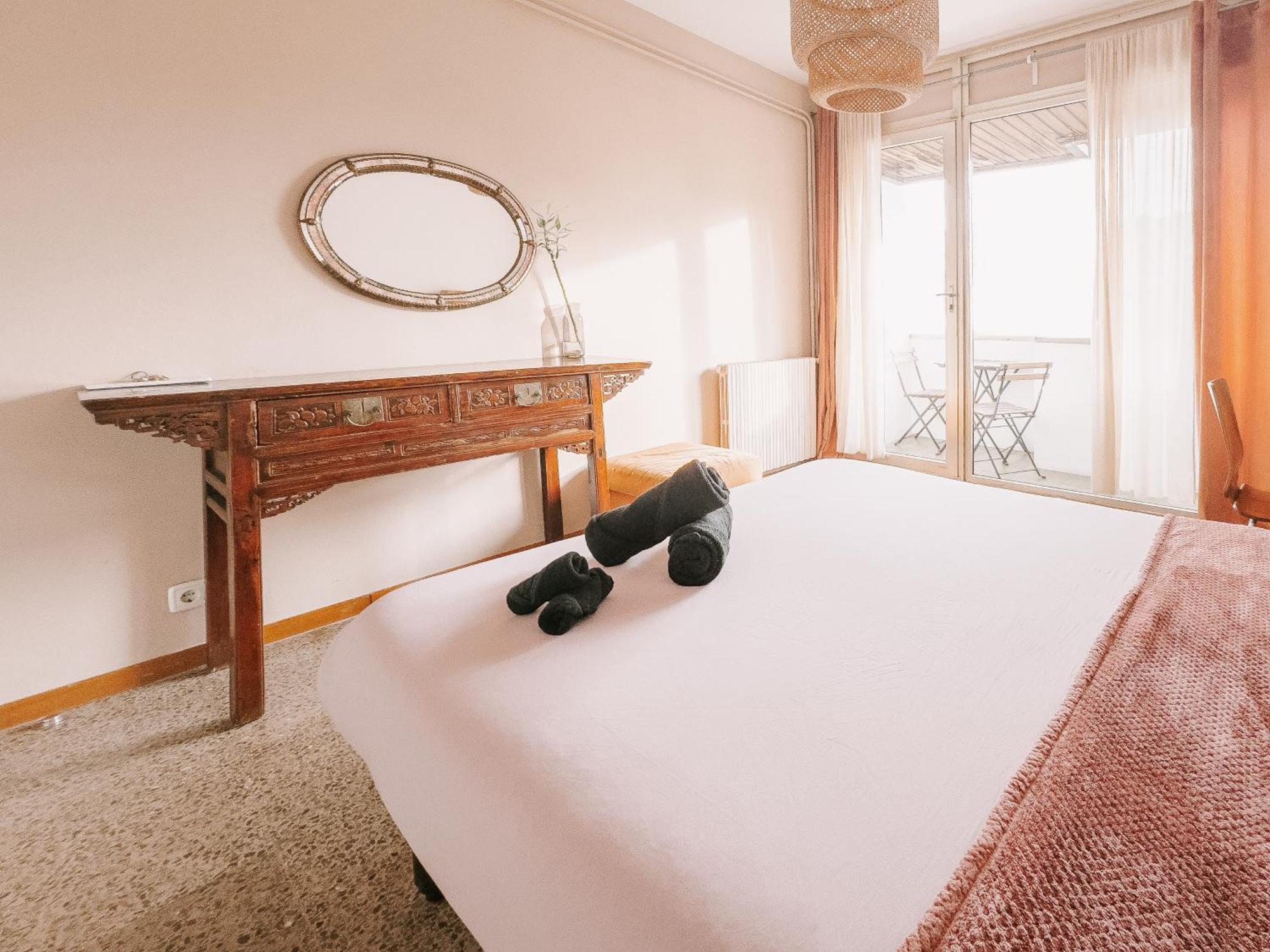 ברצלונה Lovely Rooms In Shared Apartment Gracia Neighborhood מראה חיצוני תמונה